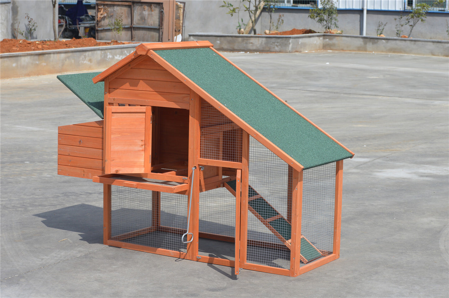 The Hut Chicken Coop