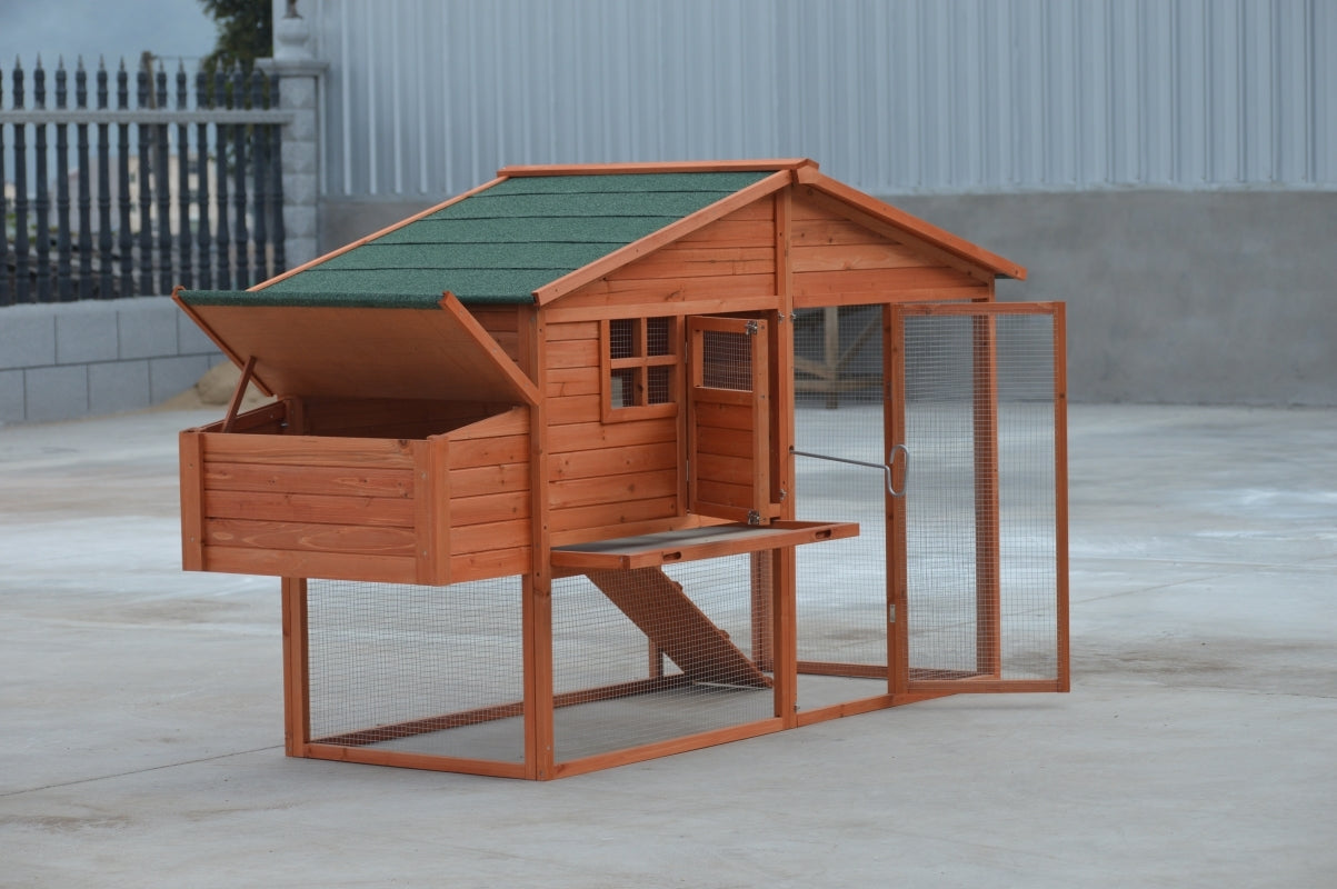 'The Villa' Chicken Coop